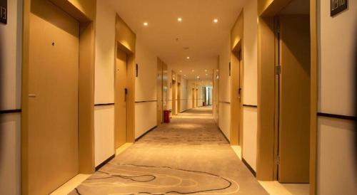city comfort inn huaihua east station