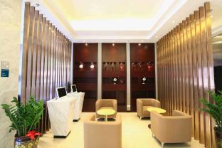 city comfort inn maoming renmin road walking street