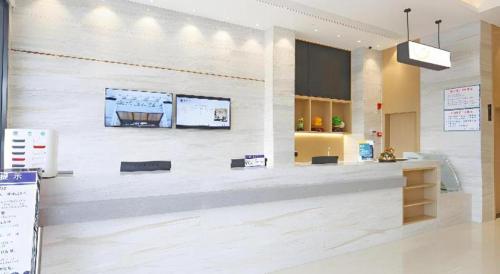 city comfort inn xihua university hongguang avenue