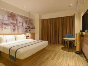 city comfort inn luocheng bus terminal store