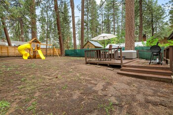 nunus cabin
