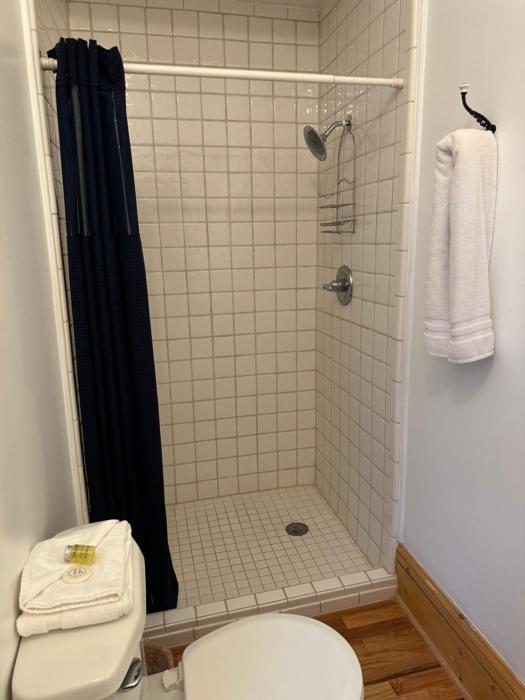 the cottage 241 north