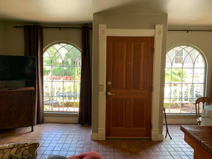 the cottage 241 north