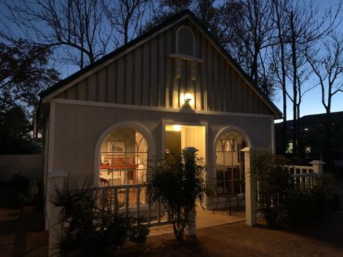 the cottage 241 north