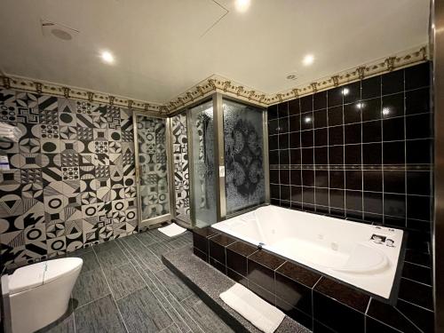 king and princess motel ii