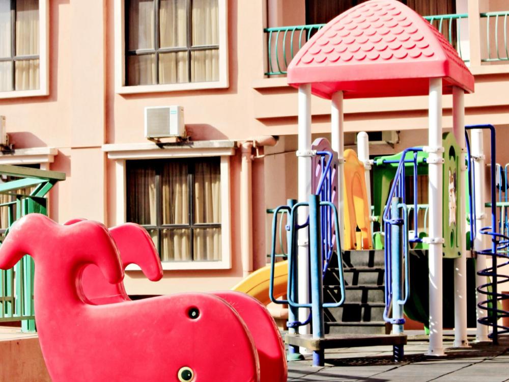 kk vacation apartments marina court resort condominium