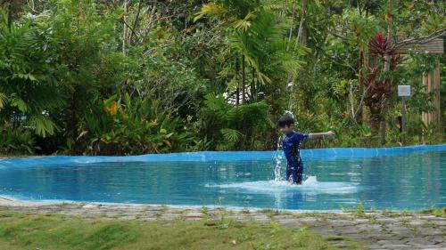 dbambookamp desa wisata ekang