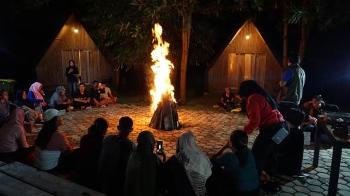 dbambookamp desa wisata ekang
