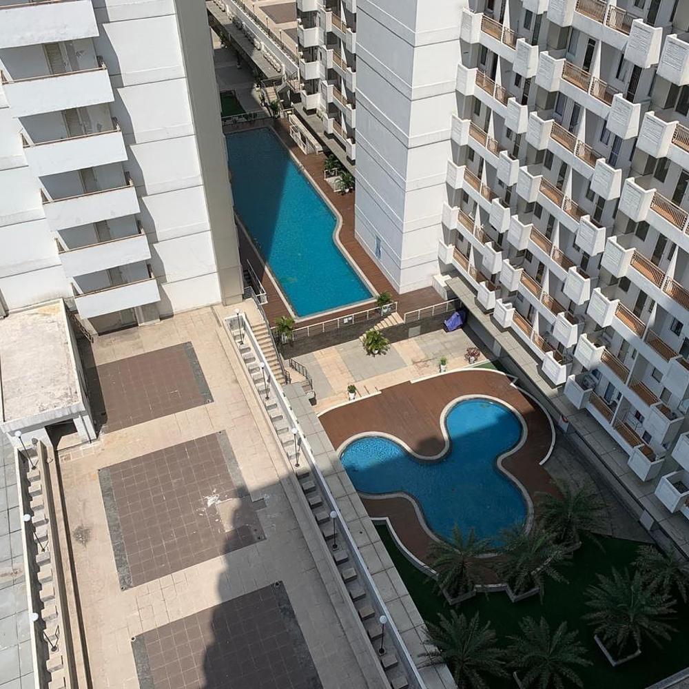 sentul tower apartment by kozy room