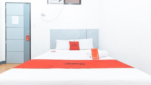 reddoorz caa road las pinas