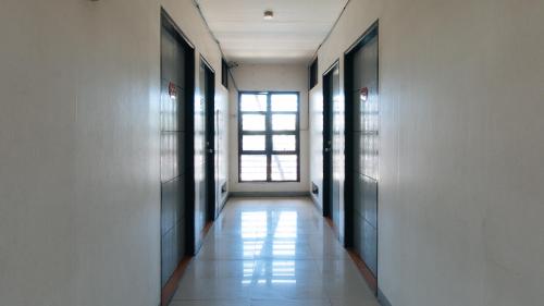 reddoorz caa road las pinas