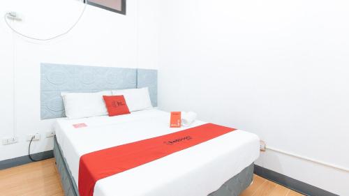 reddoorz caa road las pinas
