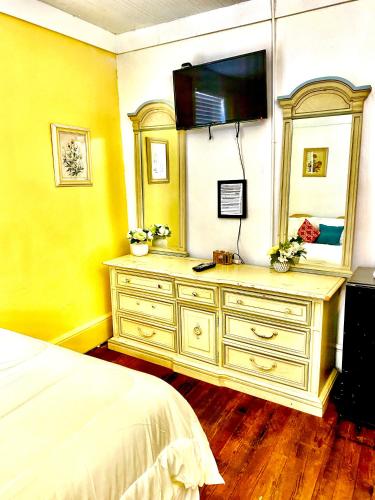 bellas boutique hotel
