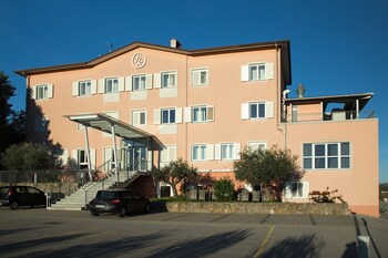 hotel kozana