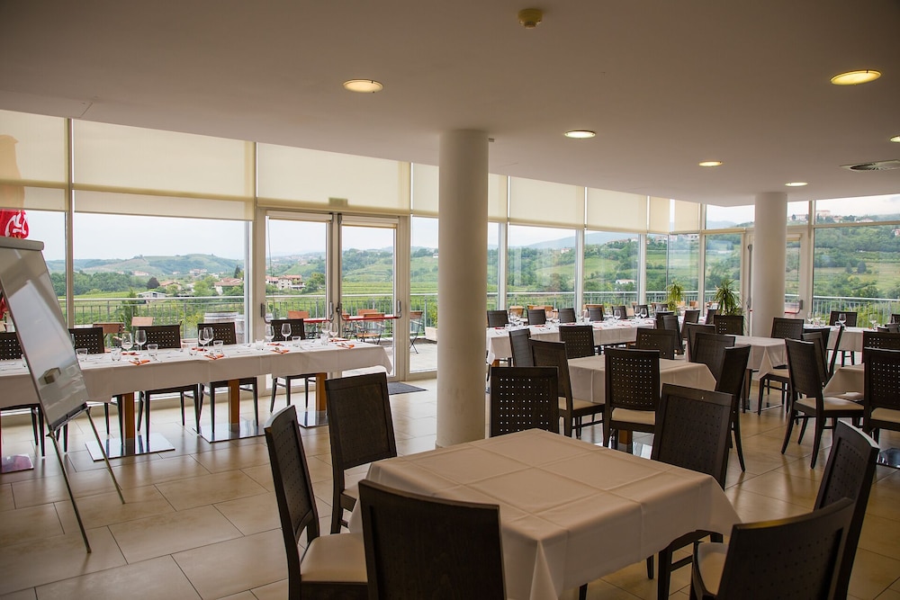 hotel kozana