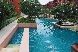 bluroc huahin pool view