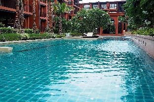 bluroc huahin pool view