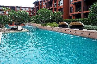 bluroc huahin pool view