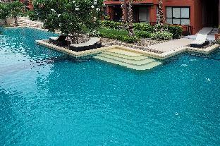 bluroc huahin pool view