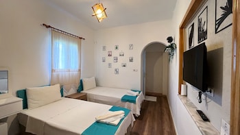 yaliyani motel restaurant