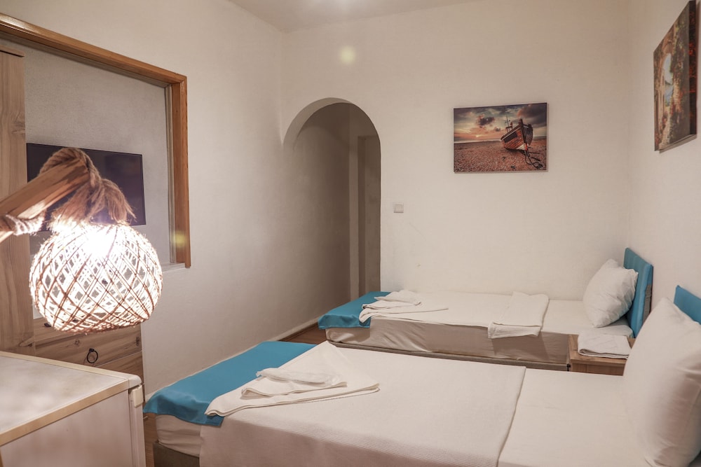 yaliyani motel restaurant