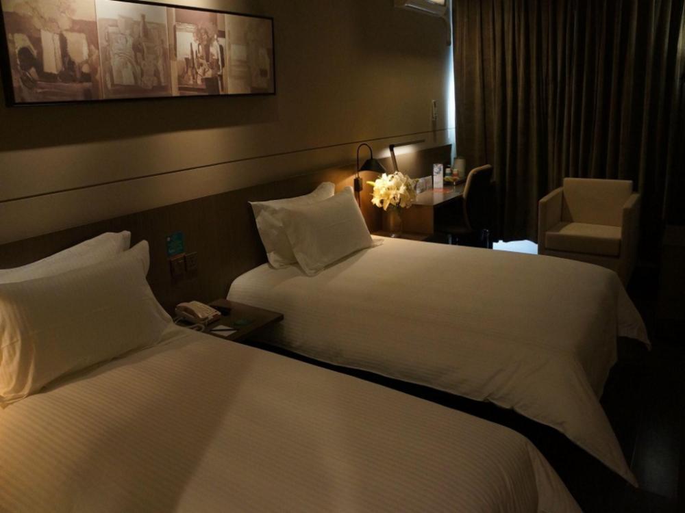 jinjiang inn shanghai international tourism and re