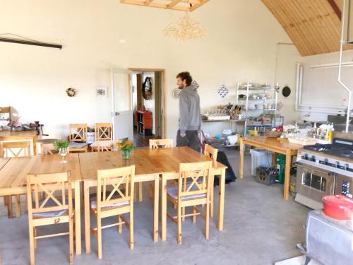 guest house heartn tree