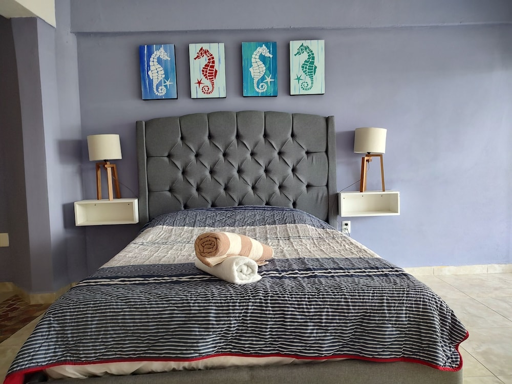 spacious oceanfront loft a1