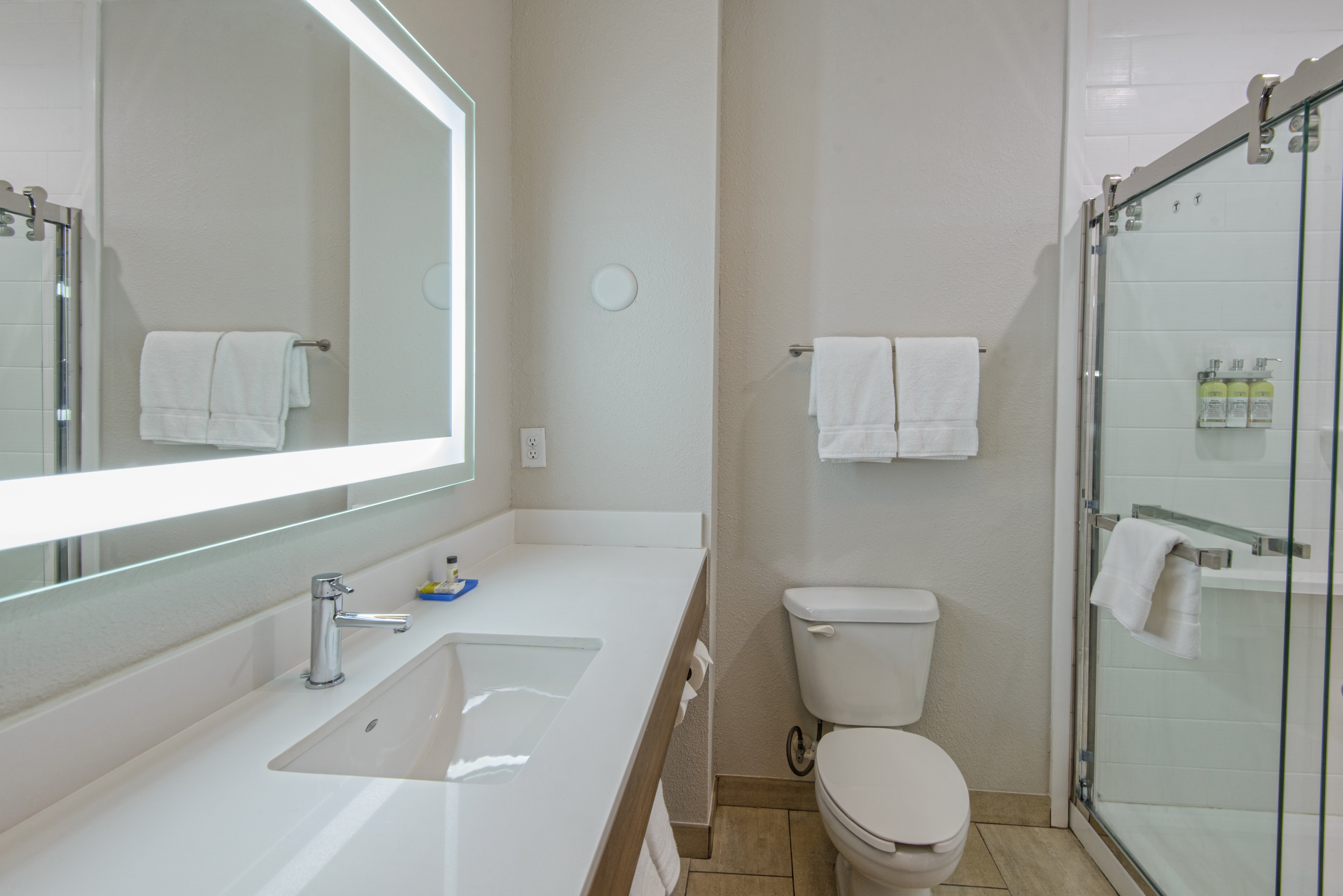 holiday inn express hotel and suites corpus christi by ihg