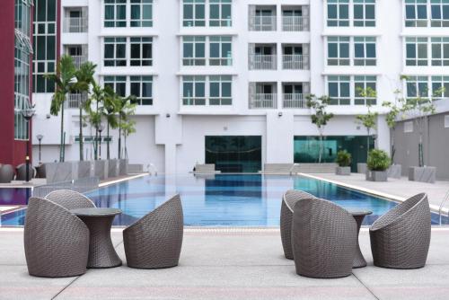 utm hotel and residence