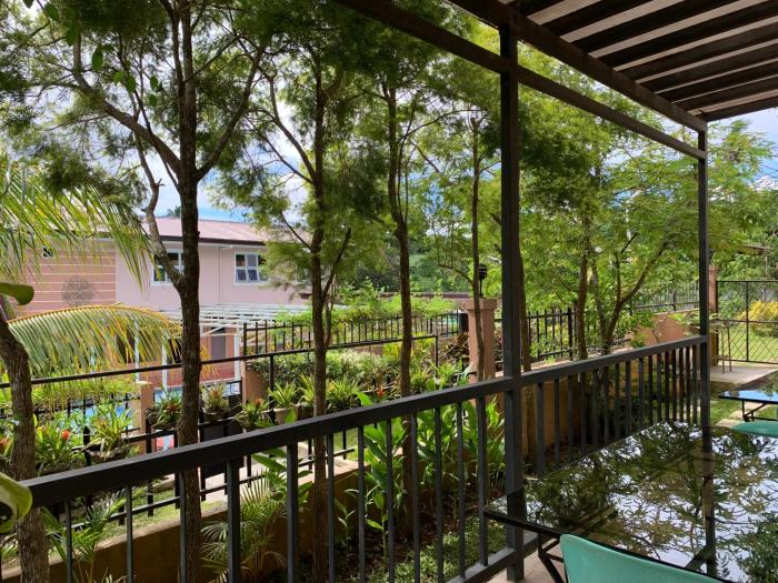felicitas tagaytay