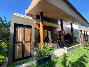 luxurious modern villa at vimala hills