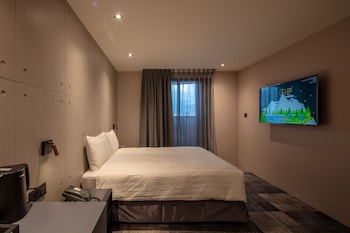 roaders plus hotel taipei station quarantine hotel