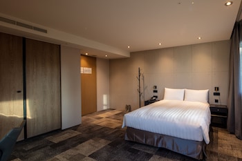 roaders plus hotel taipei station quarantine hotel
