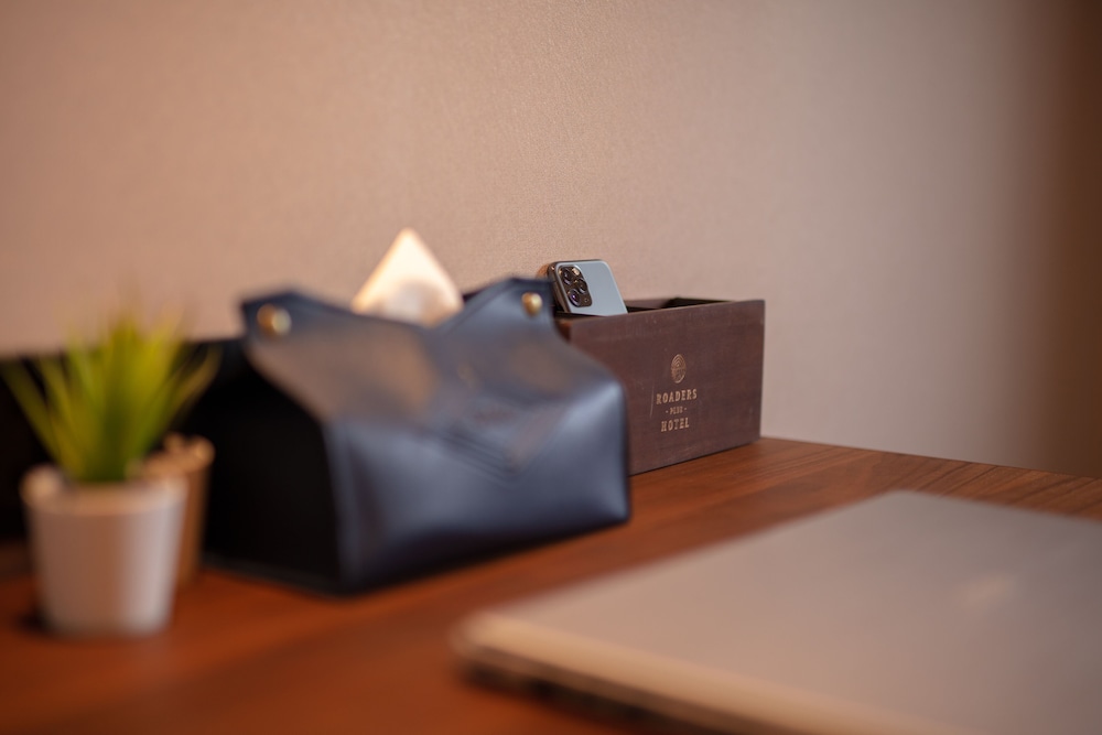 roaders plus hotel taipei station quarantine hotel