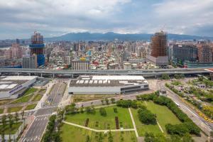 roaders plus hotel taipei station quarantine hotel