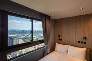 roaders plus hotel taipei station quarantine hotel