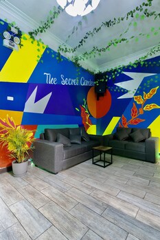 the secret garden hostel