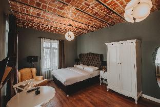 selvese collection galata 1875