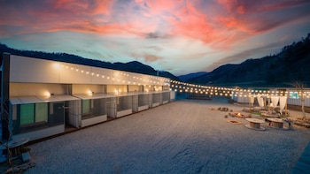 gapyeong yeoldudal spapensionandcamping