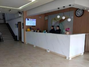 green tree inn express dezhou development zone high speed railway station sanba dong road