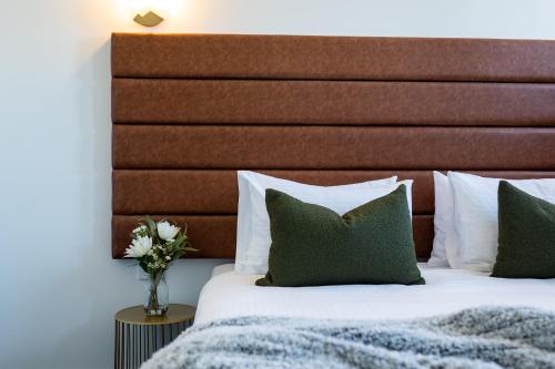grand hotel wyong