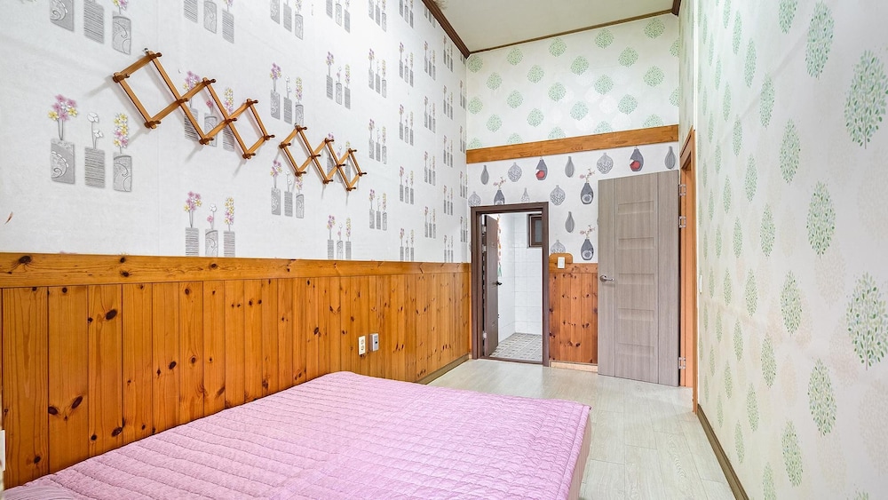 tongyeong hwanggeumbada pension