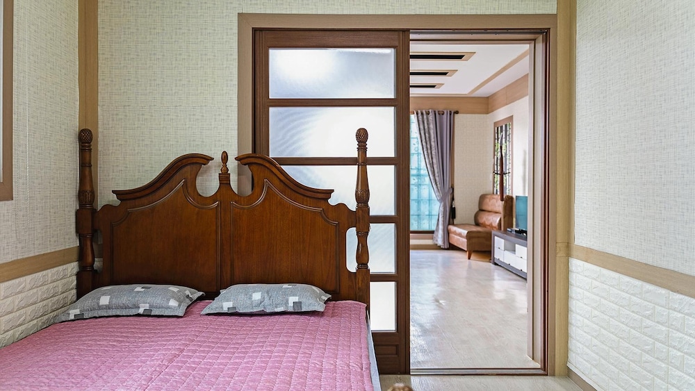 tongyeong hwanggeumbada pension