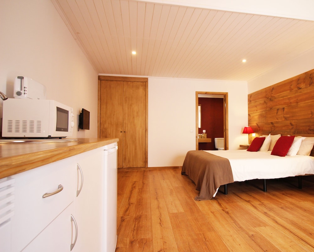 guesthouse vila lusitania