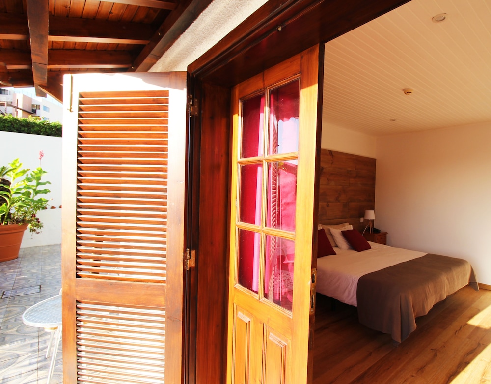 guesthouse vila lusitania