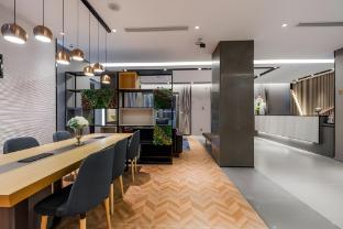 home business travel inn shanghai east nanjing road the bund center