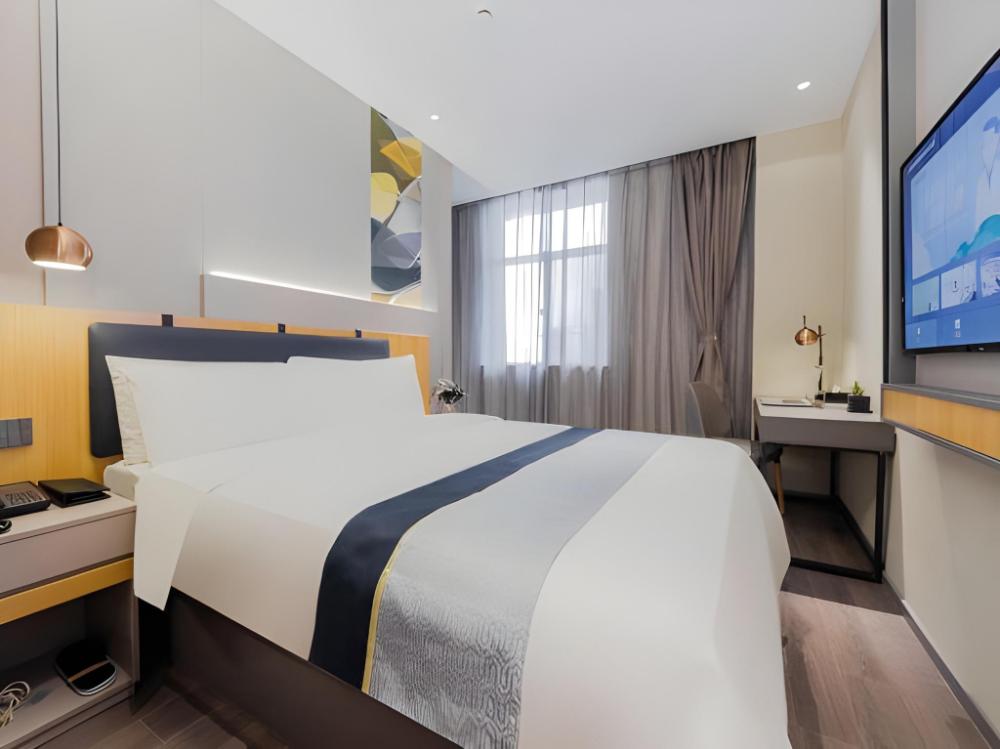 home business travel inn shanghai east nanjing road the bund center
