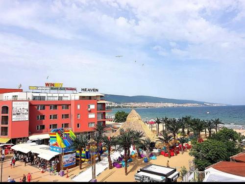 hotel largo beach