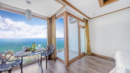 gangneung four season hotel and pension